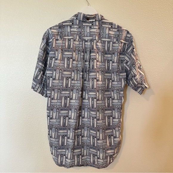 Reyn Spooner Hawaiian Print Button Collared Short Sleeve, Surf Design, Grey - Picture 4 of 4